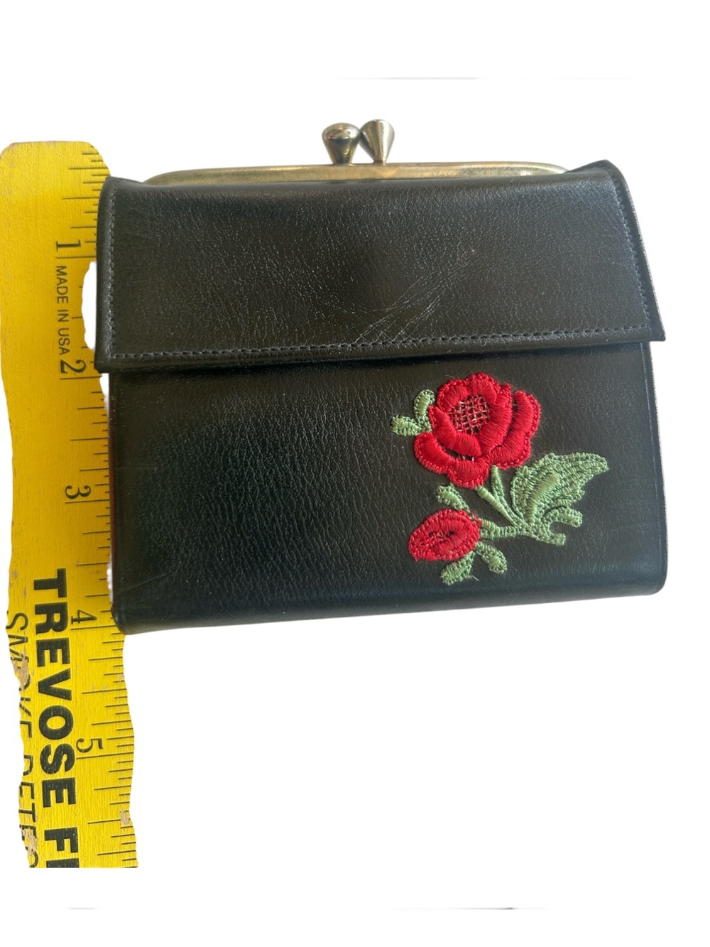 Vintage Rose Embroidered Wallet Key Case Cigarette Case & Lighter Set - Picture 7 of 14